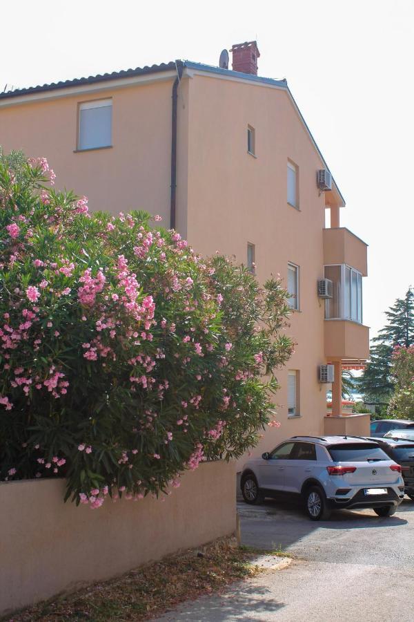 מדולין Apartment Loly מראה חיצוני תמונה