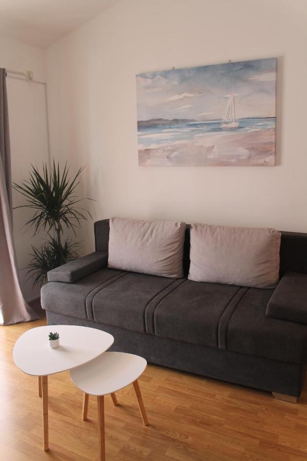 מדולין Apartment Loly מראה חיצוני תמונה