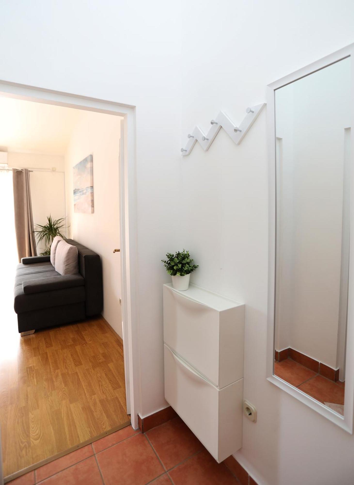 מדולין Apartment Loly מראה חיצוני תמונה