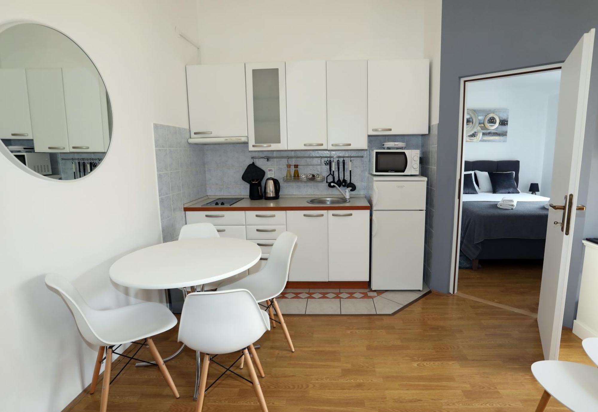 מדולין Apartment Loly מראה חיצוני תמונה