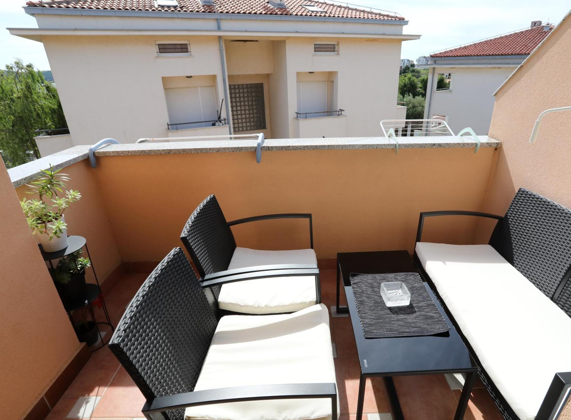 מדולין Apartment Loly מראה חיצוני תמונה